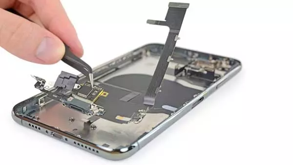 تعمیرات موبایل آیفون 11
