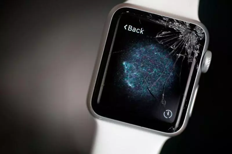 تعویض گلس اپل واچ SE 2020