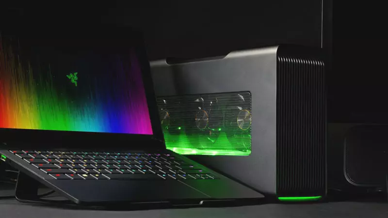 چگونه کارت گرافیک لپ تاپ را ارتقا می دهند؟