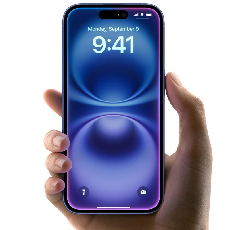 گوشی موبایل اپل مدل iPhone 16 CH دو سیم کارت ظرفیت 128 گیگابایت و رم 8 گیگابایت - به همراه شارژر 20 وا