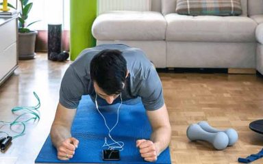 بهترین اپلیکیشن های ورزش در خانه1